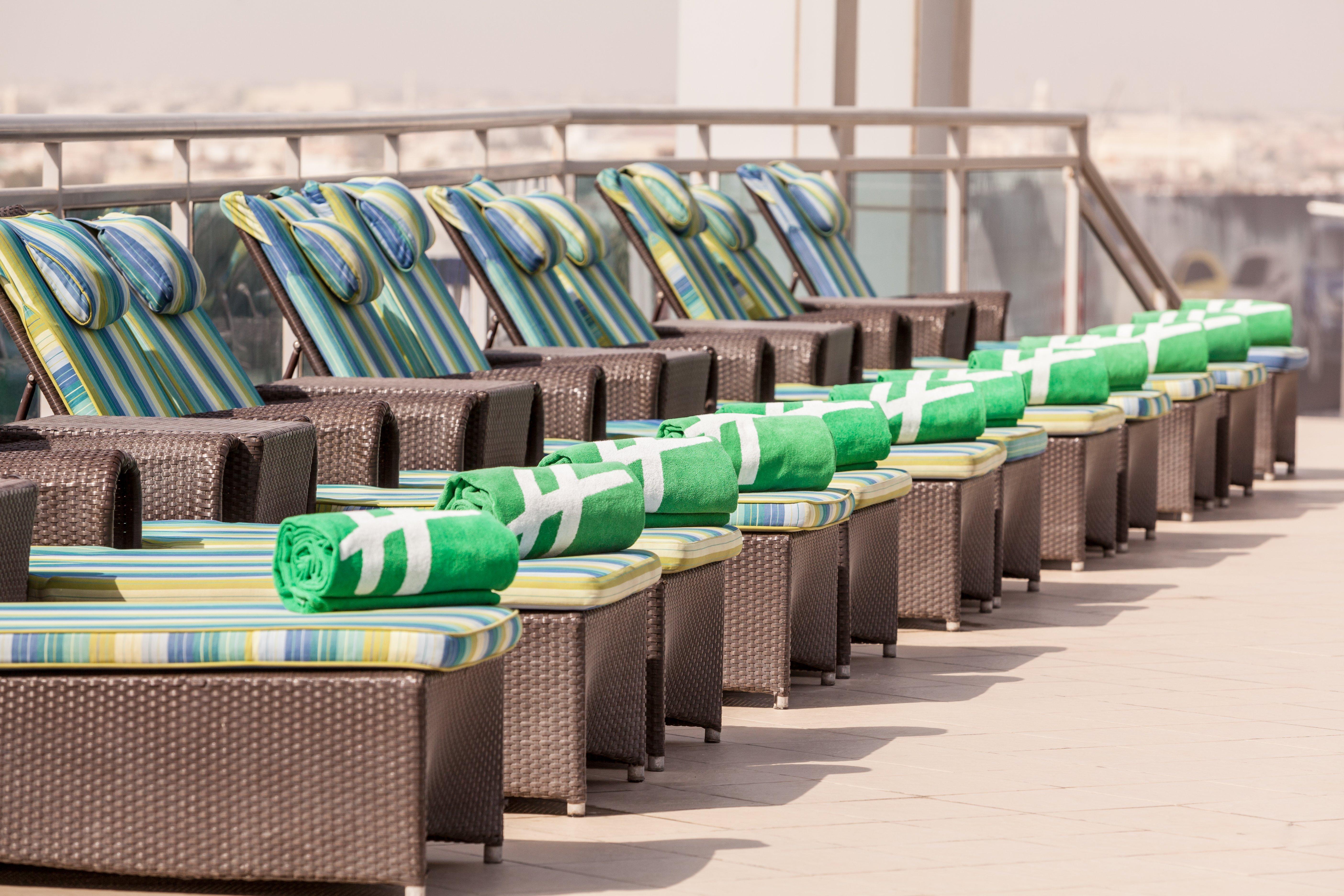 Holiday Inn Dubai Al Barsha, An Ihg Hotel Exterior foto